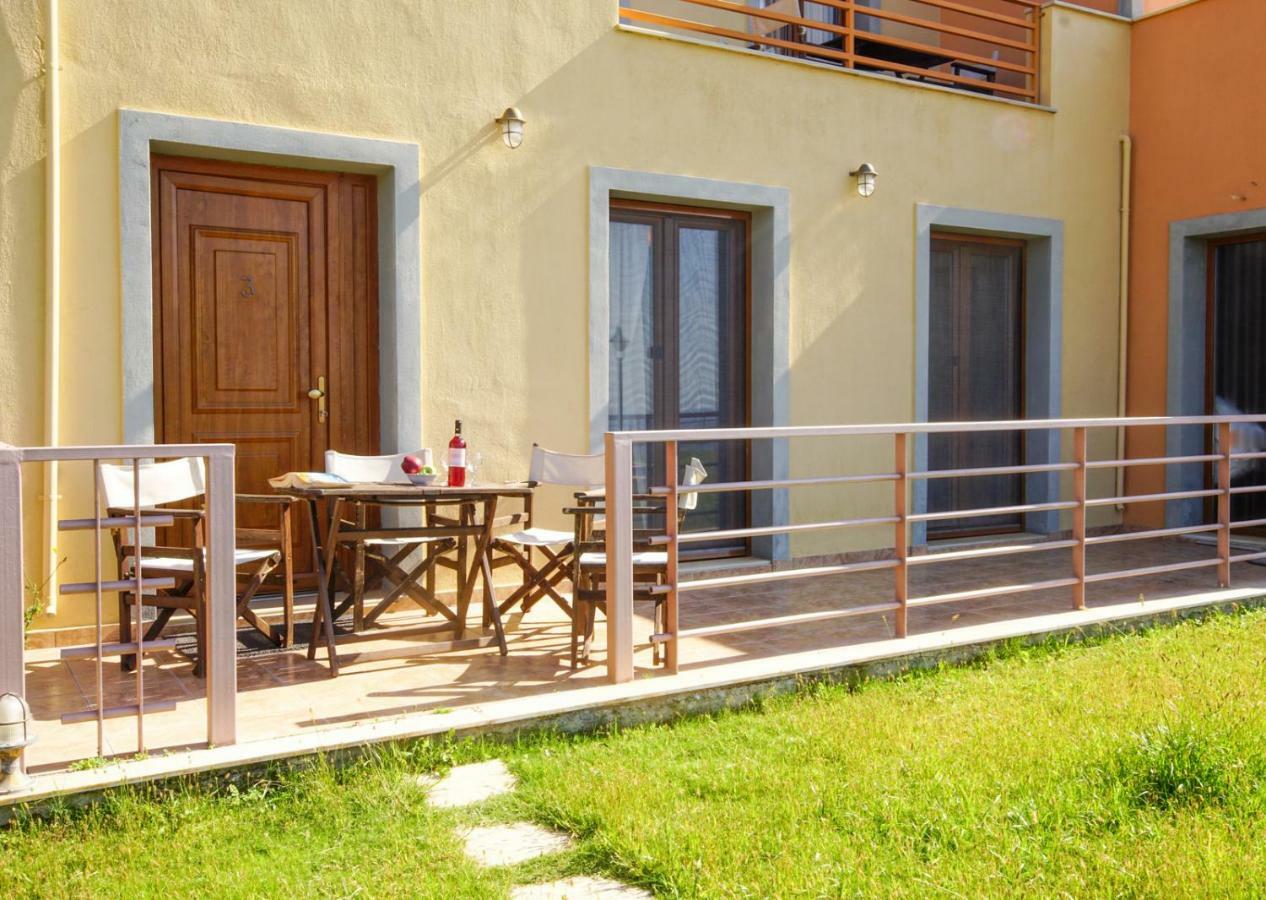 Molivos Sunset Apartments Mithymna Exterior photo