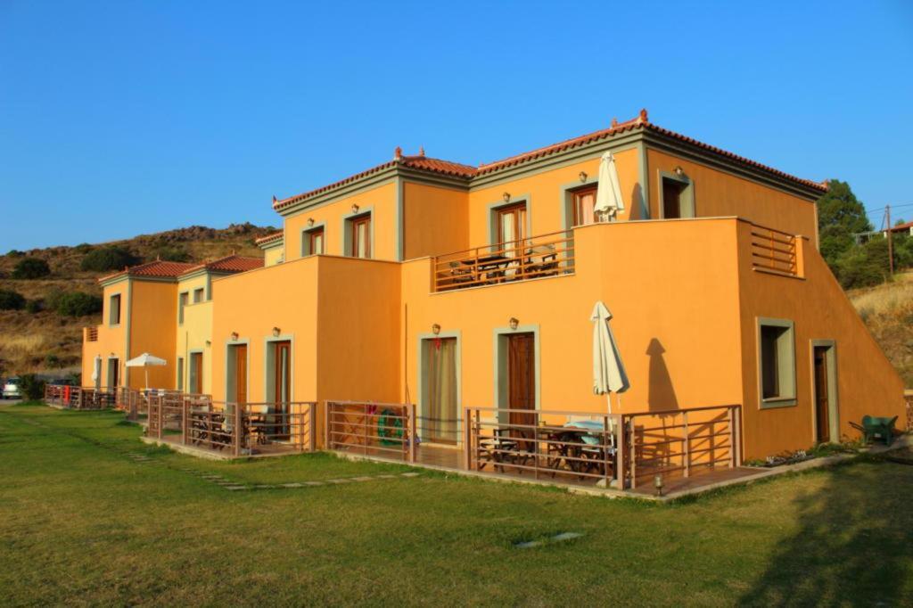 Molivos Sunset Apartments Mithymna Room photo